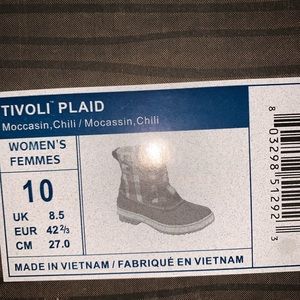 Women’s size 10 Sorel waterproof boots